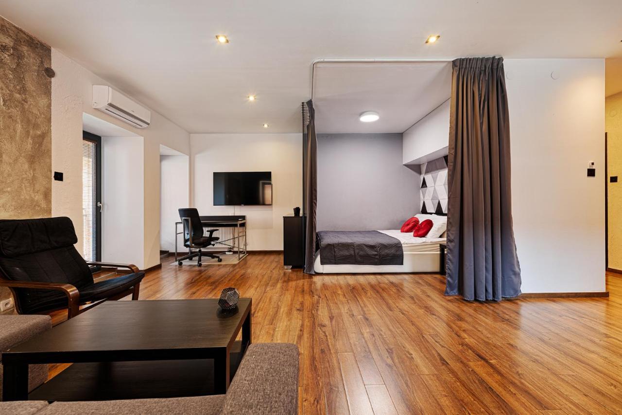 Apartamenty Lookap Loft Ceglany Łódź Extérieur photo